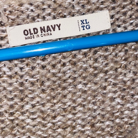 Old Navy Tan Cable Knit Cape Poncho size XL - Picture 7 of 10